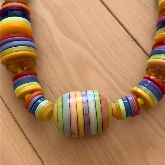 Unique buttons necklace - Picture 2 of 3